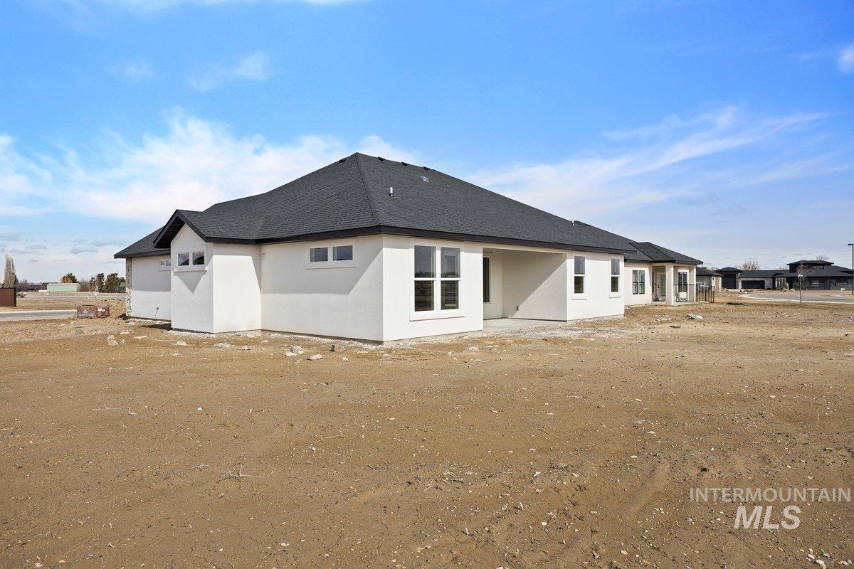 2360 Cattail Dr Property Photo 35