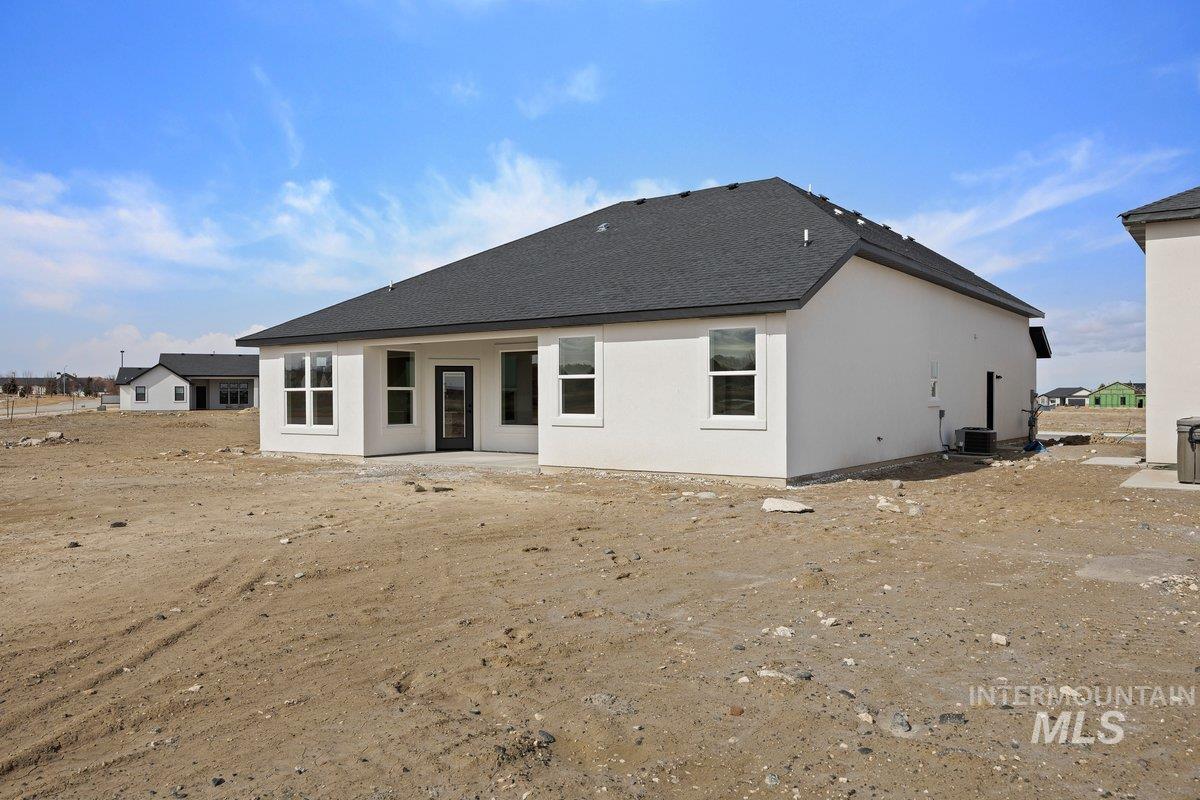 2360 Cattail Dr Property Photo 37