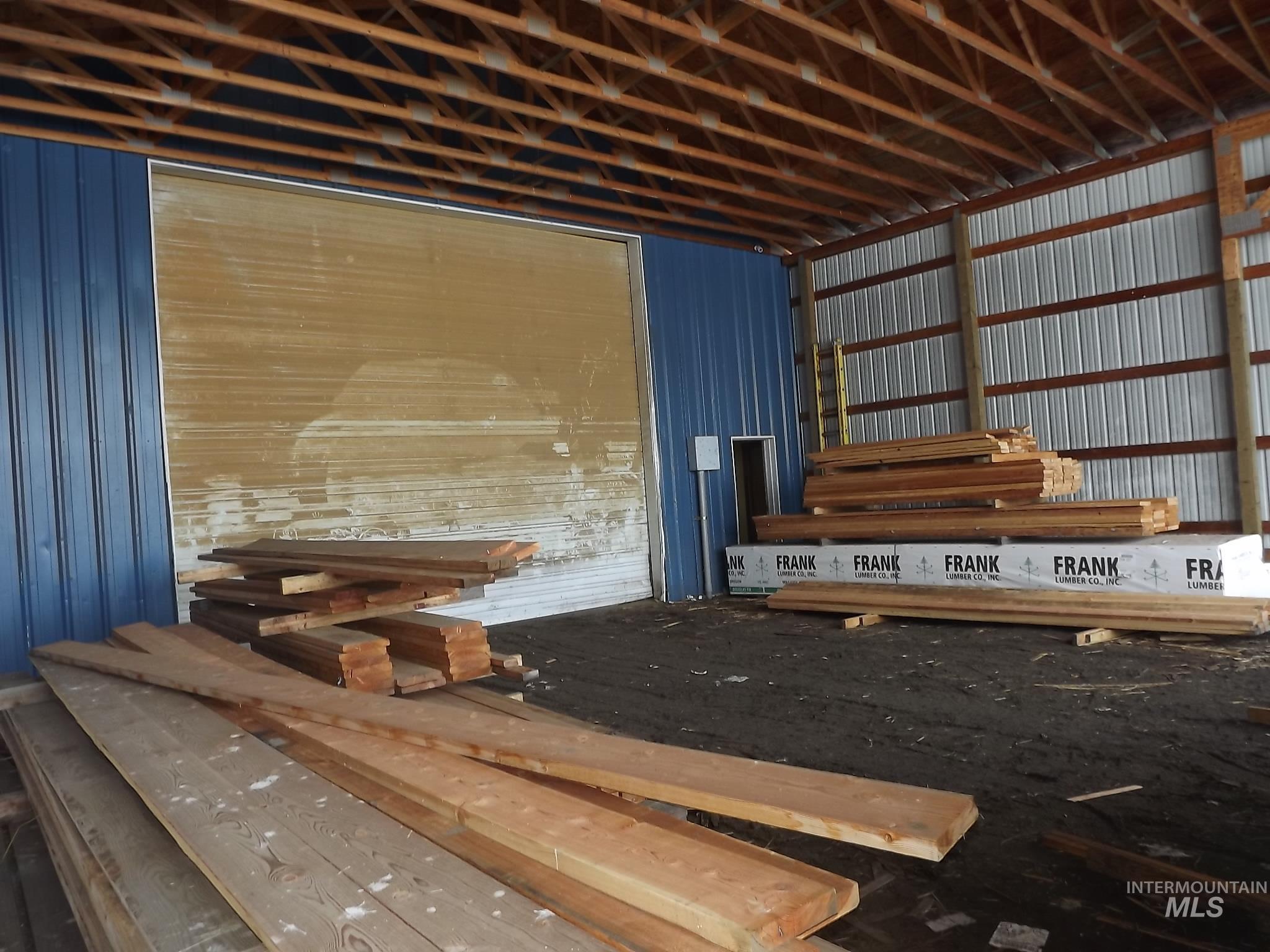 414 Wood Street Property Photo 28