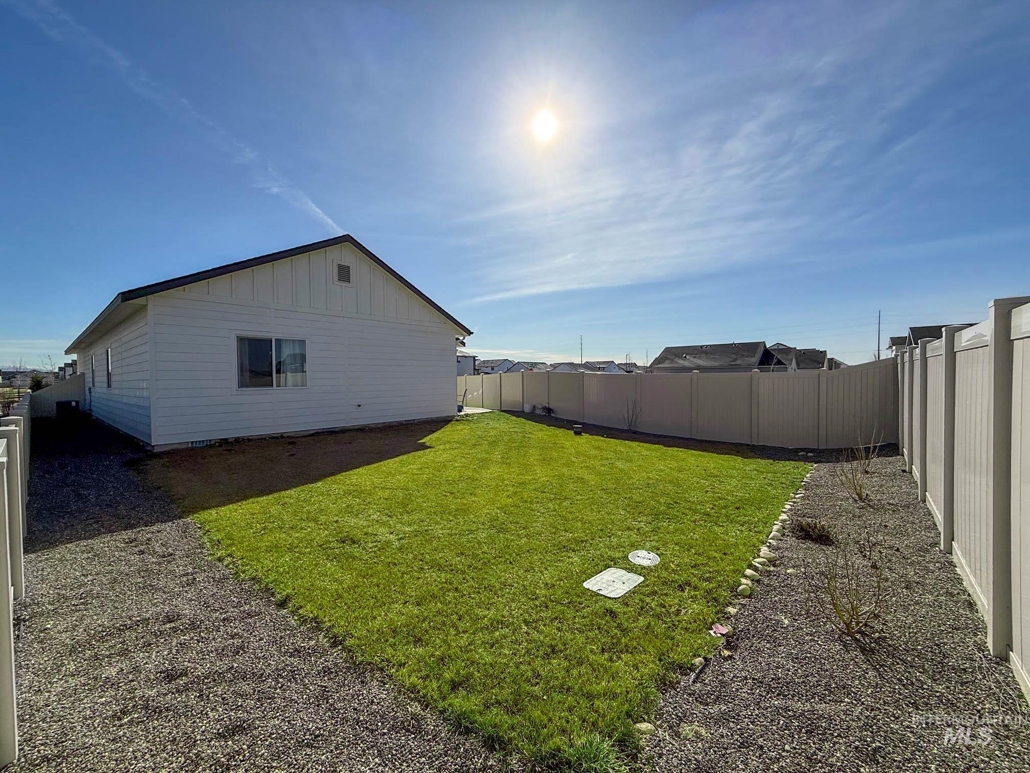 5109 N Willowside Ave Property Photo 17