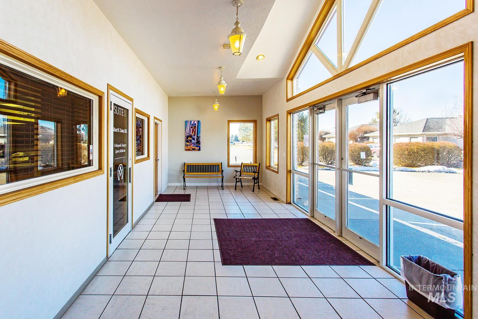 1263 Bennett Ave. Suite 2 Property Photo 6