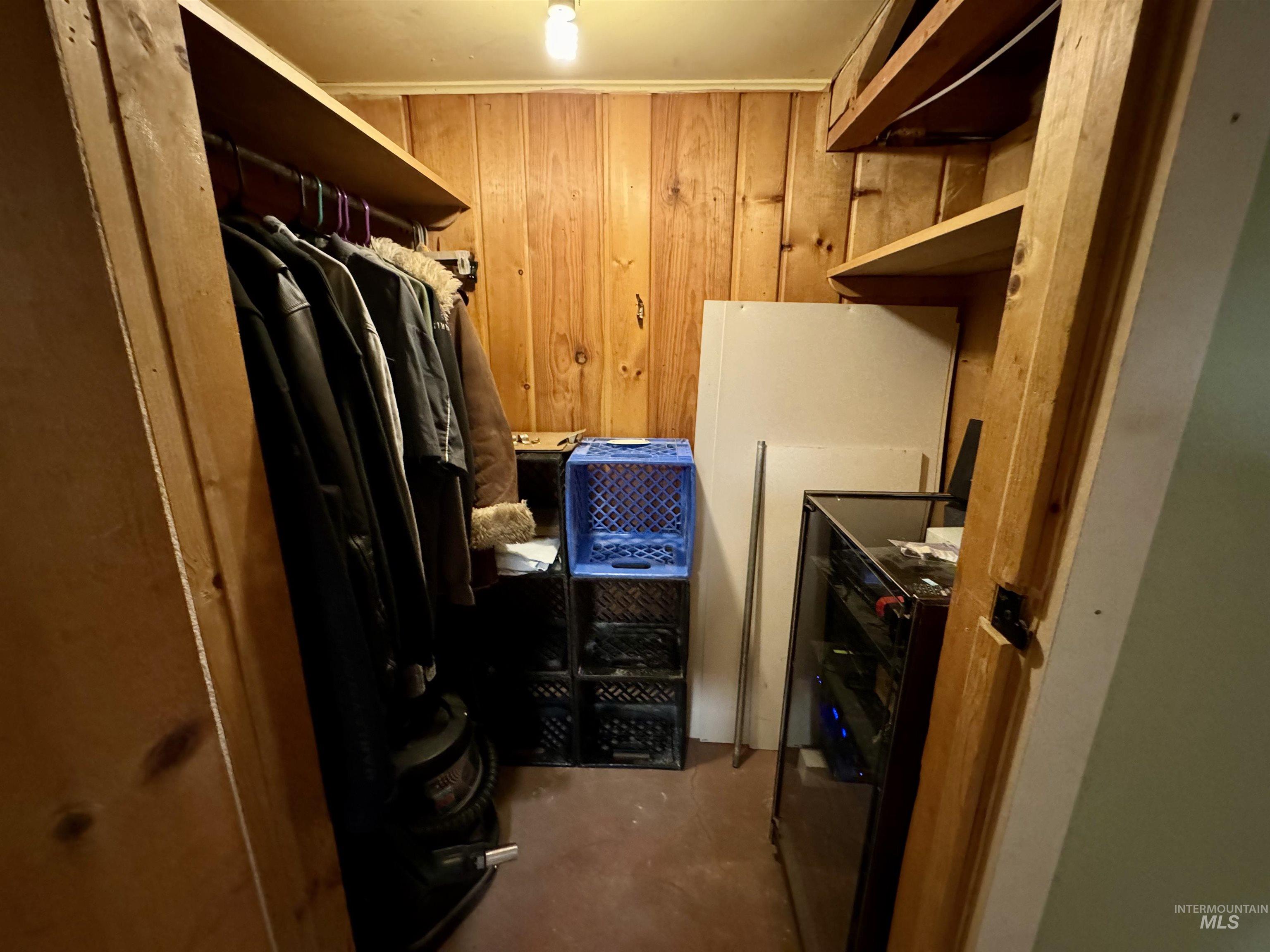 709 Oak St Property Photo 21