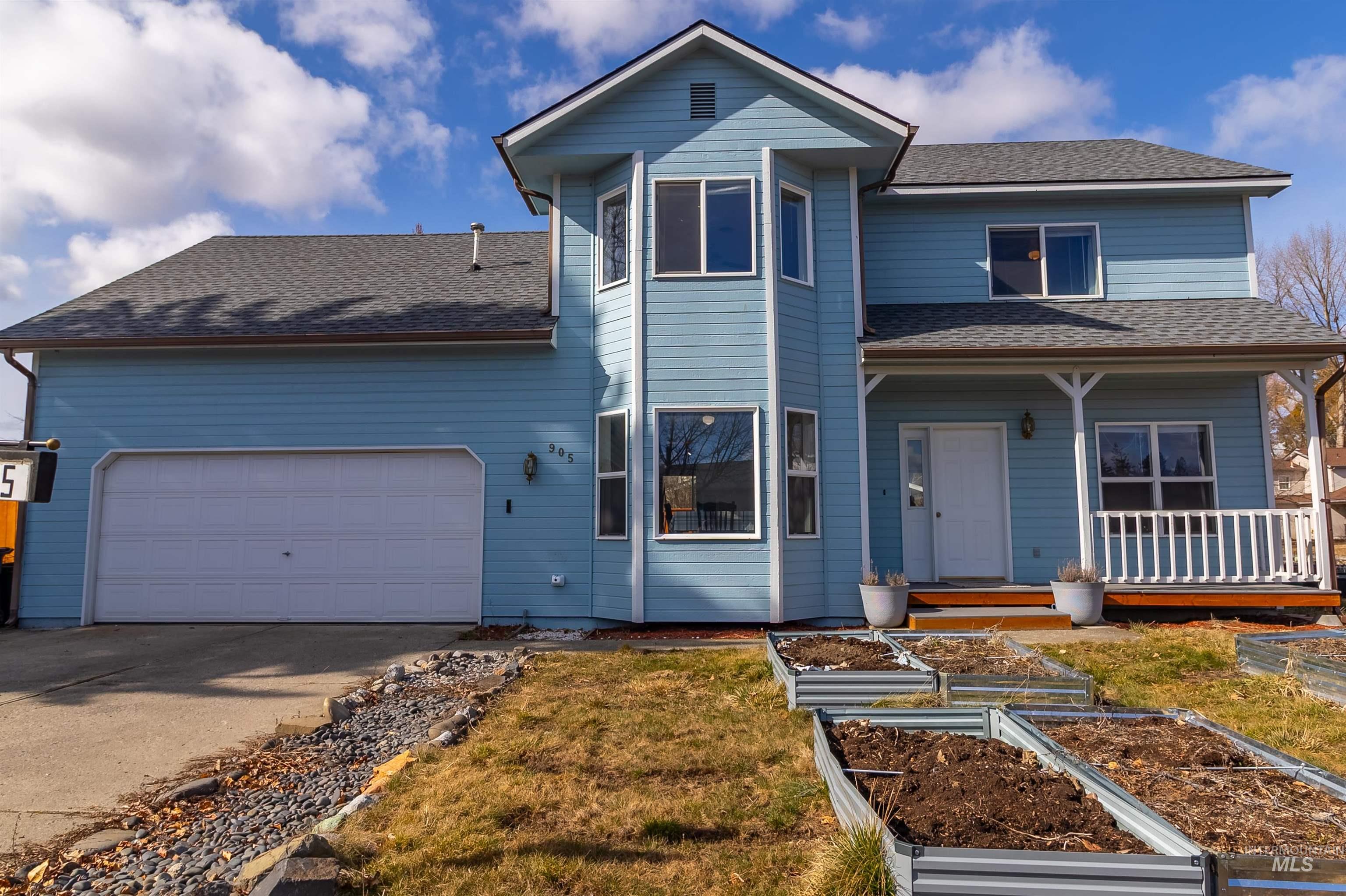 905 N Meadow Property Photo