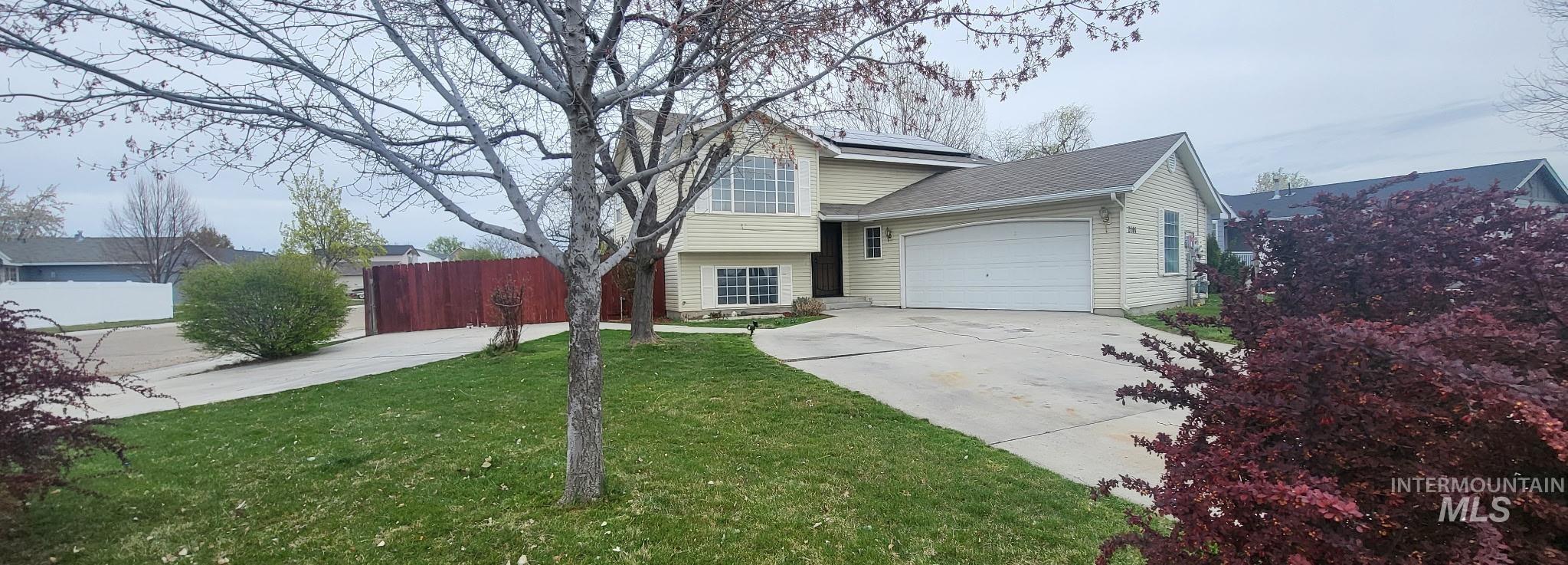 Maplewood Estat Real Estate Listings Main Image