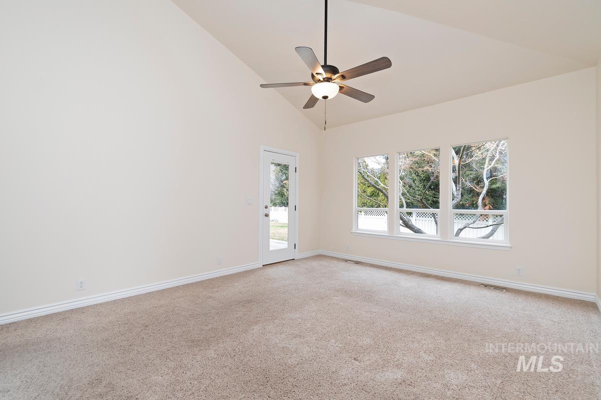 6048 N Harbor Town Place Property Photo 31