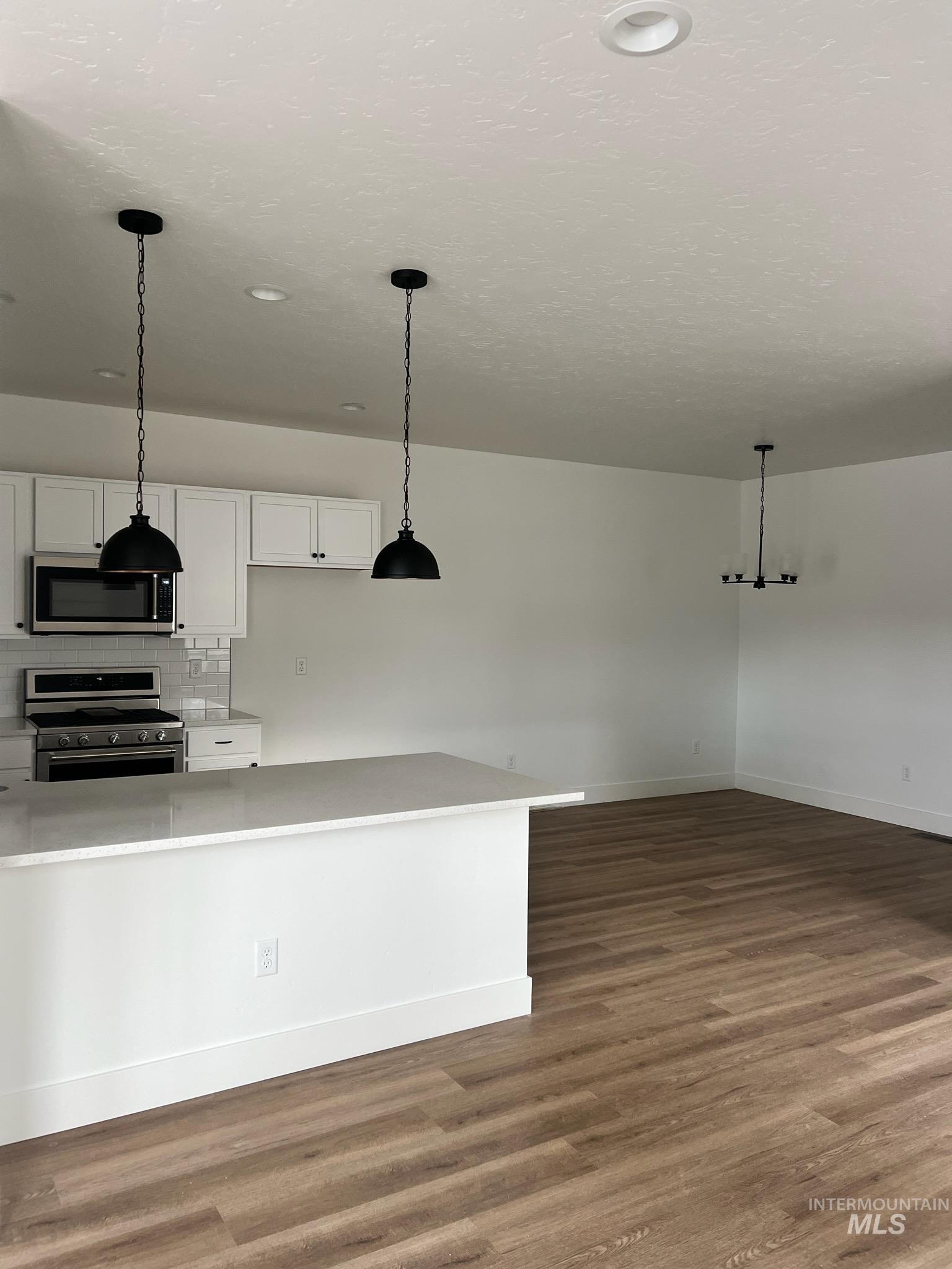 314 E Owyhee Property Photo 3