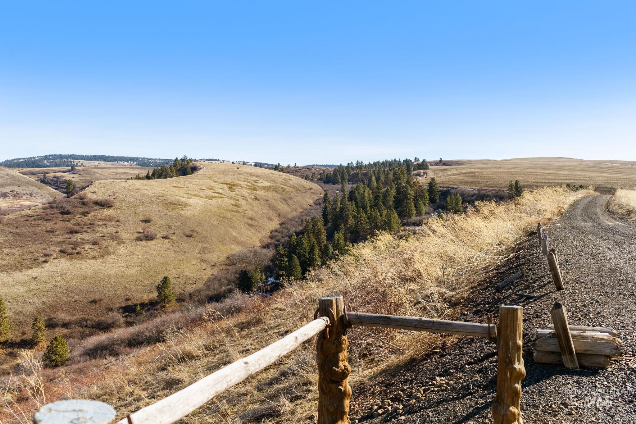 37607 Webb Ridge Road Property Photo 13
