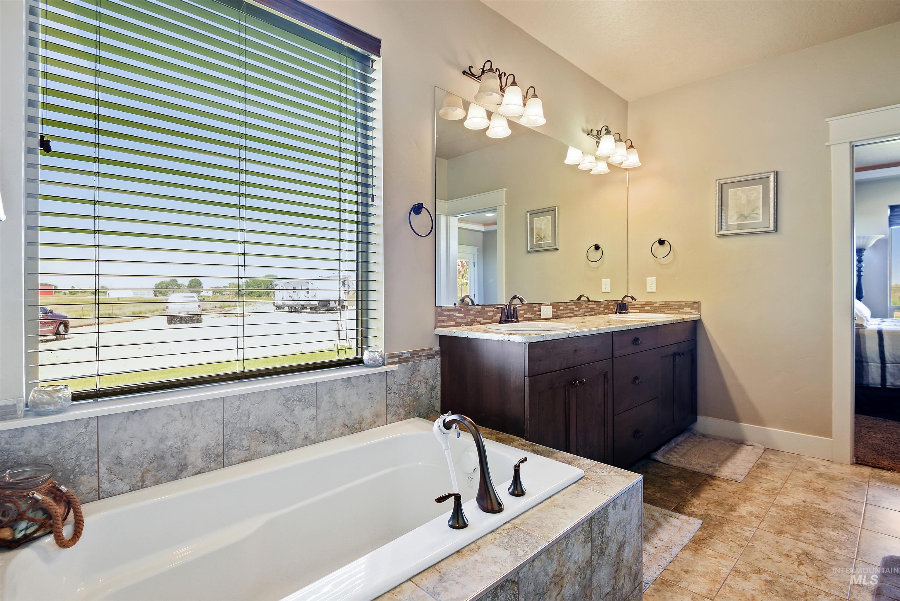 3014 E Hubbard Road Property Photo 26