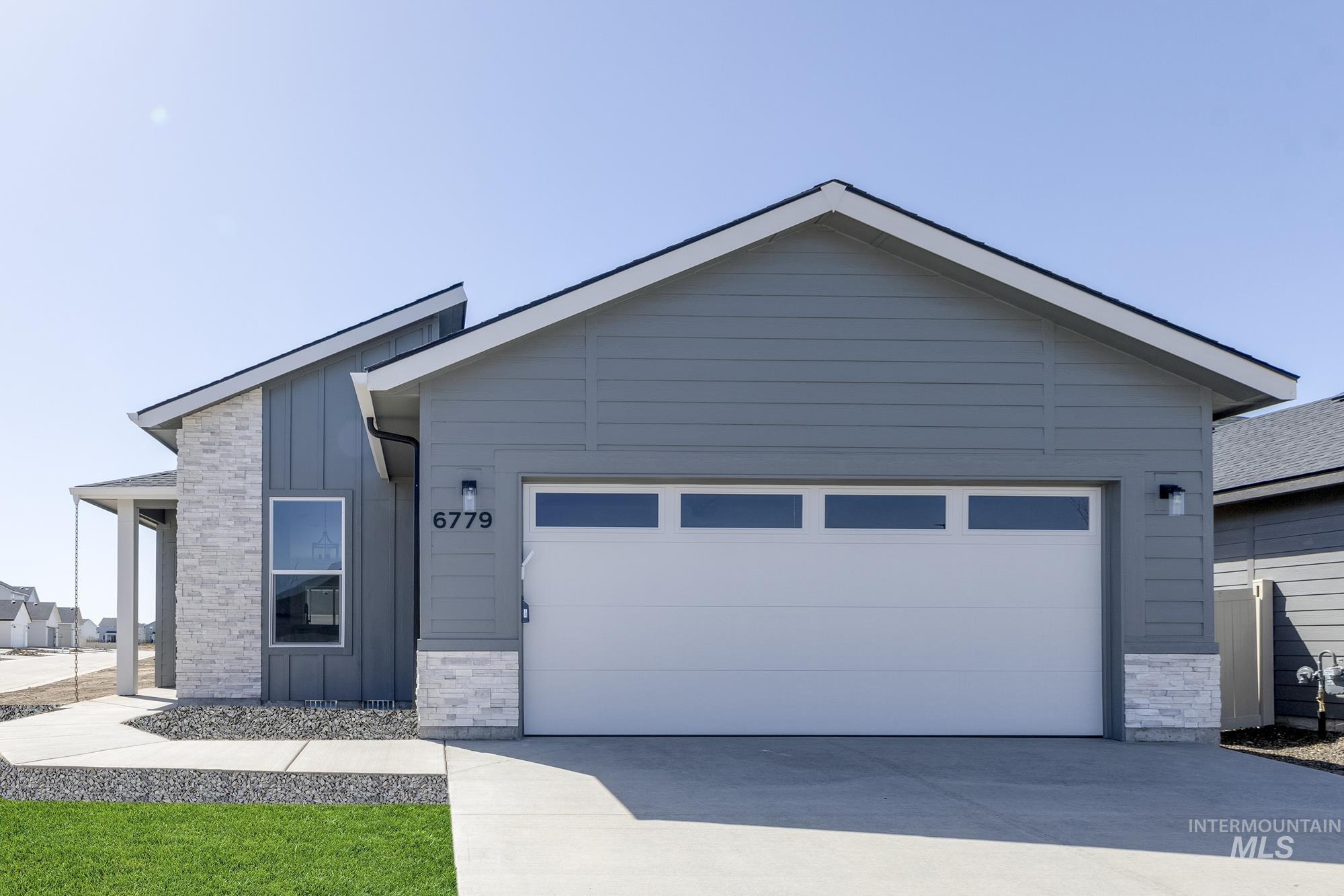 6779 W Plateau Creek Dr