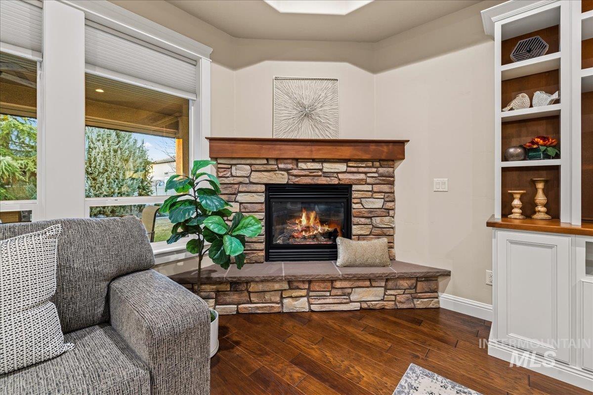 4255 N Rogue River Way Property Photo 13