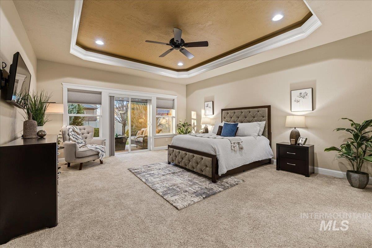4255 N Rogue River Way Property Photo 24