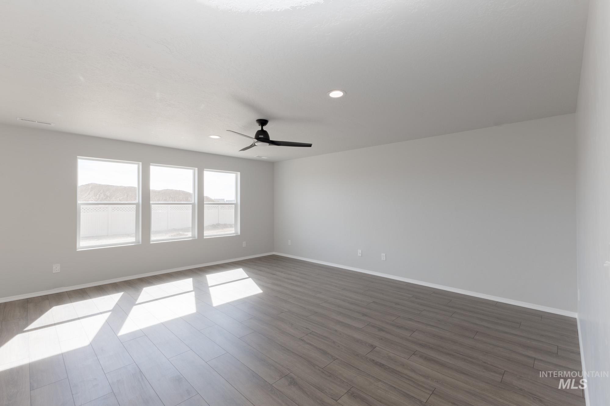11167 Cart St Property Photo 10