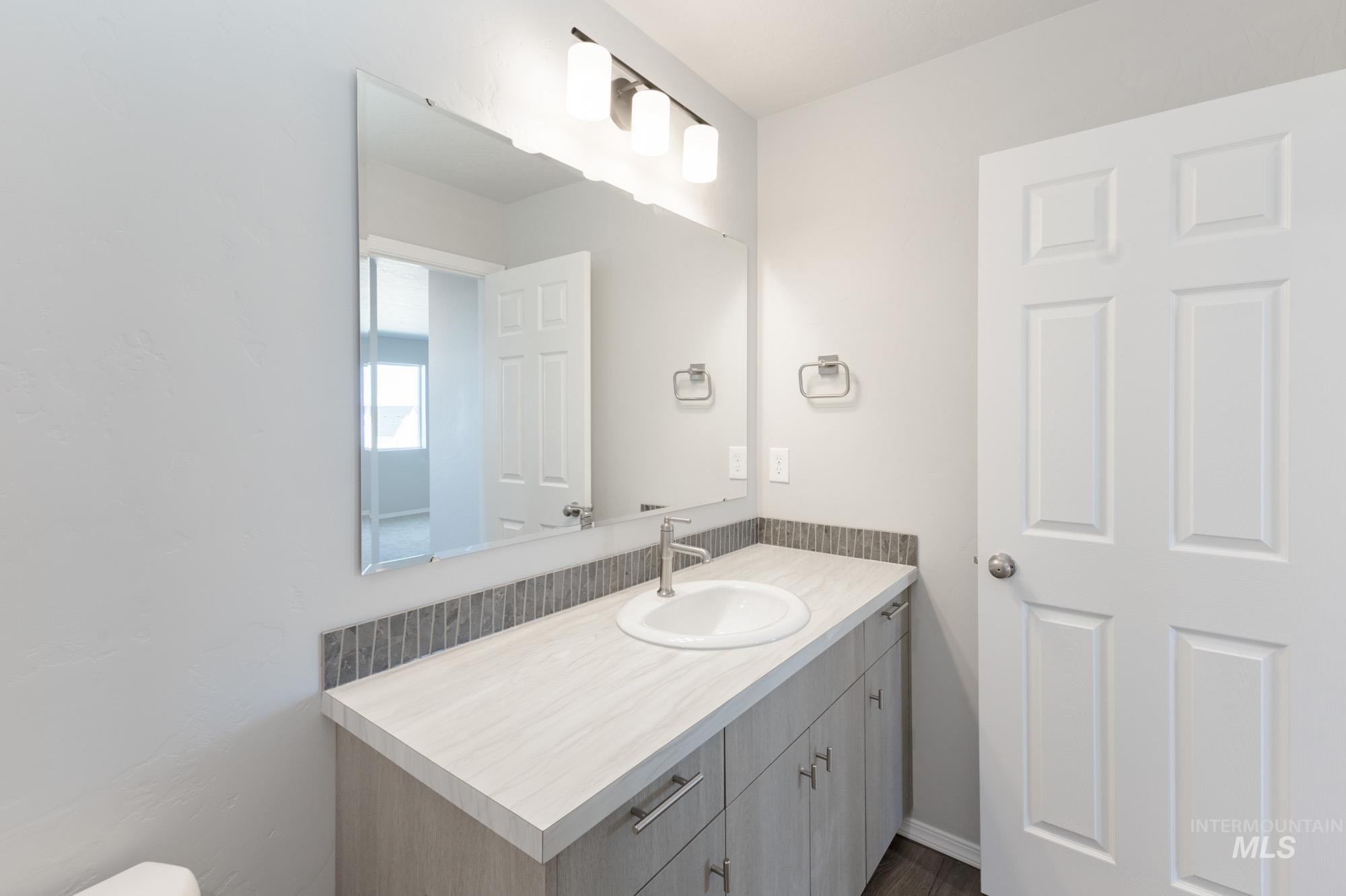 11167 Cart St Property Photo 18