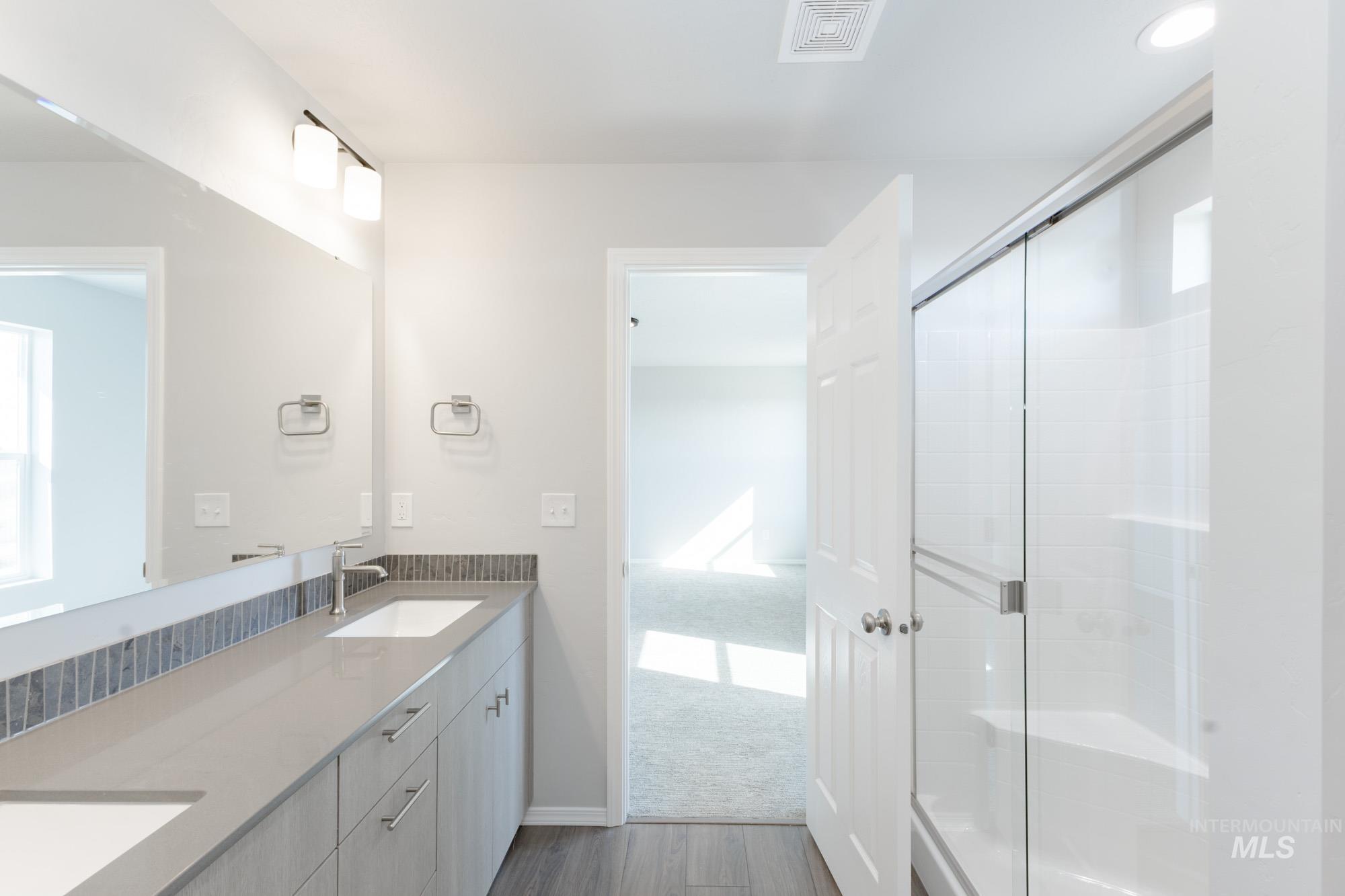 11167 Cart St Property Photo 24