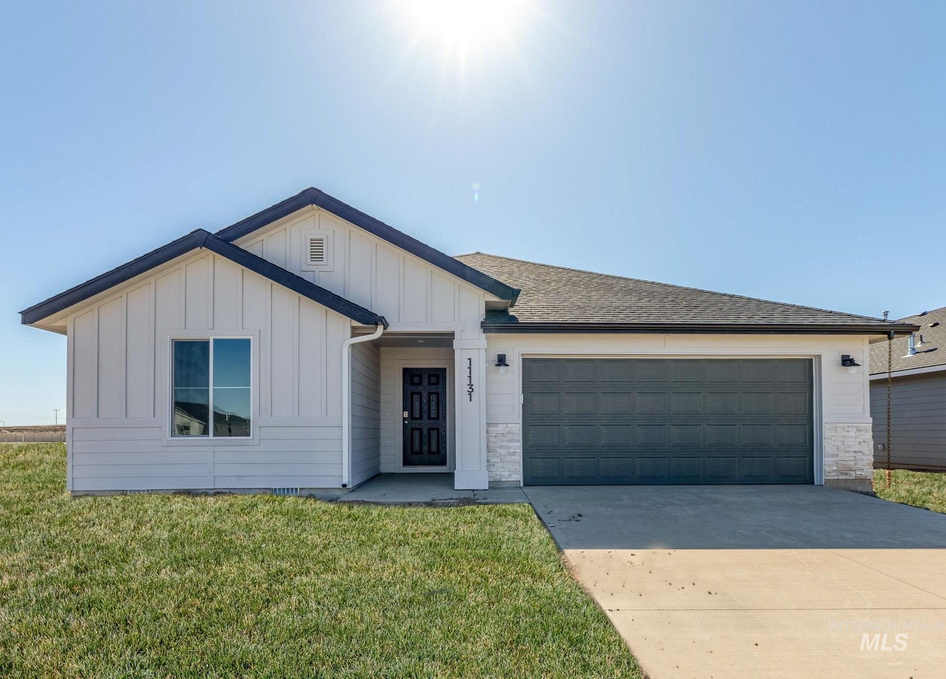 11131 Noble Dr Property Photo