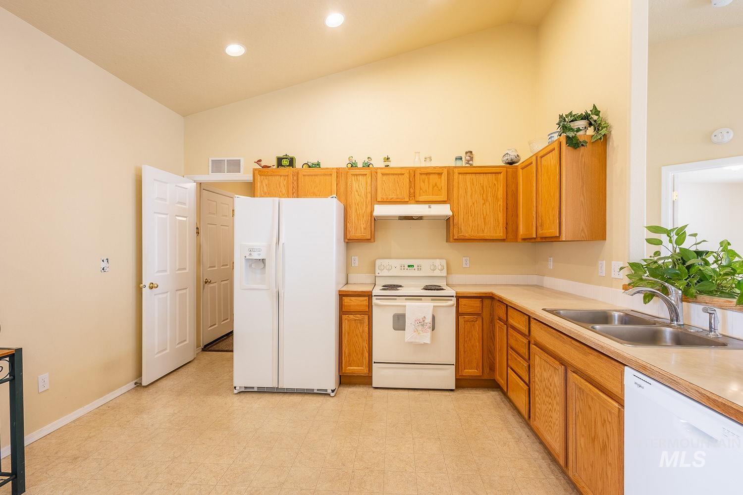 3124 Turning Leaf St Property Photo 11