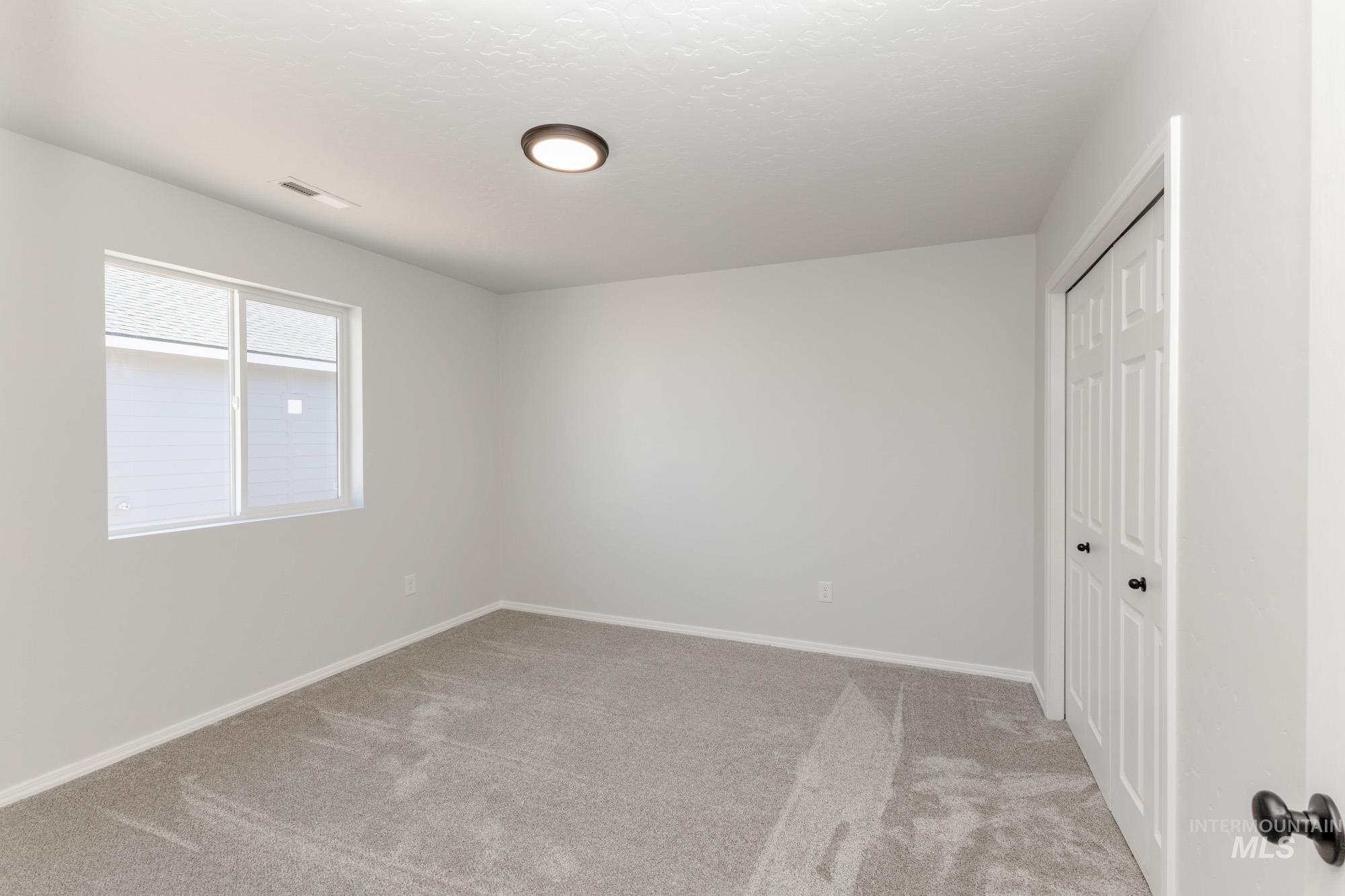 11149 Noble Dr Property Photo 13