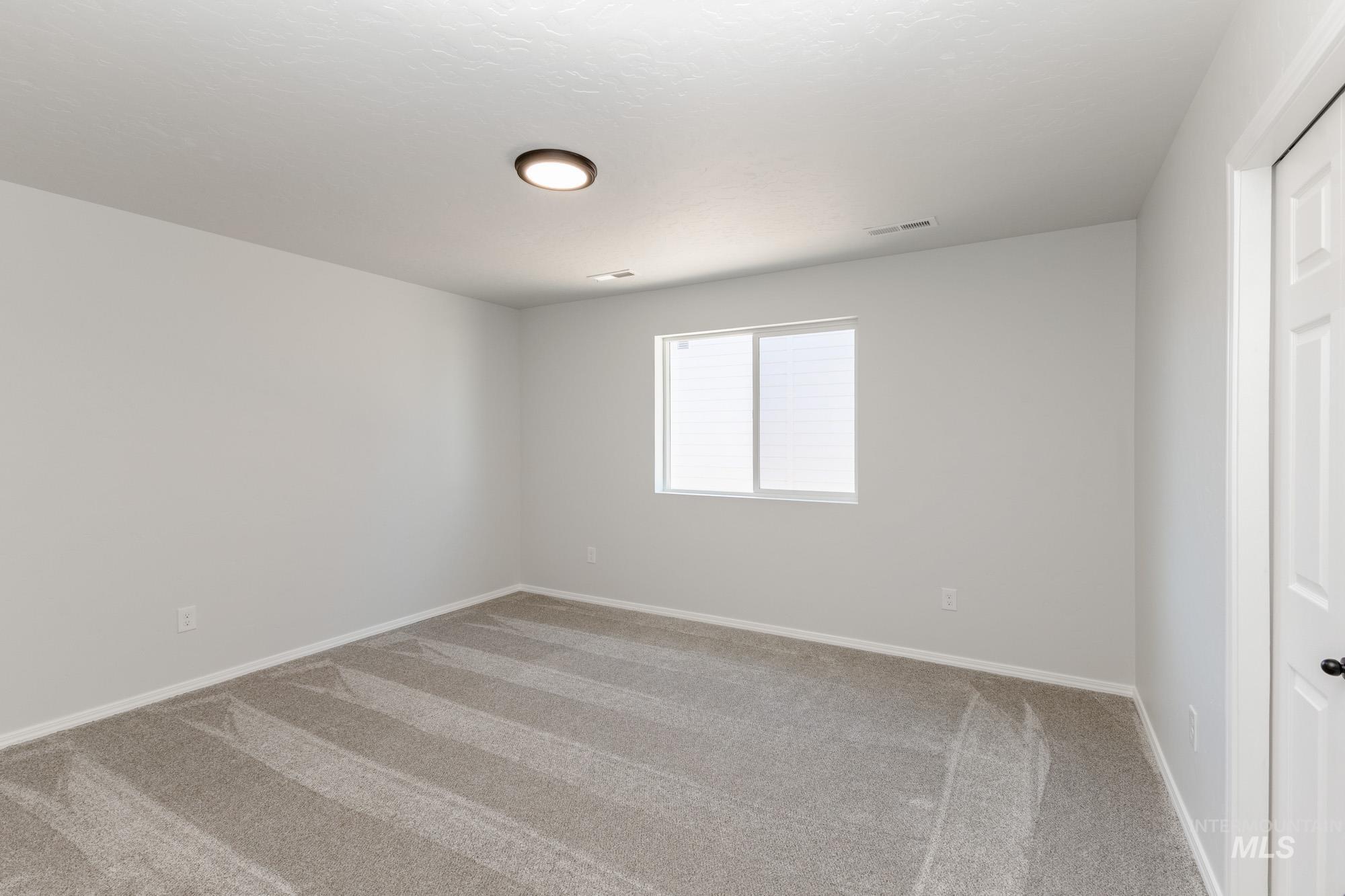 11149 Noble Dr Property Photo 16