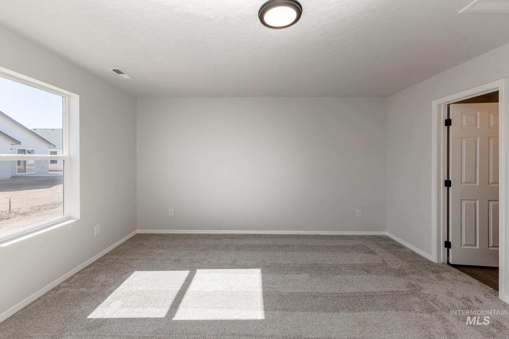 11149 Noble Dr Property Photo 18