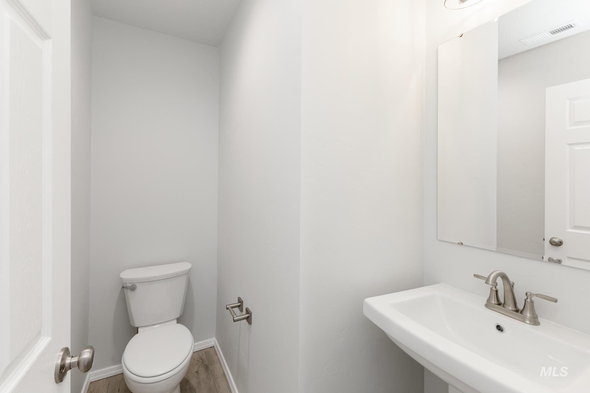 7394 E Shields Dr Property Photo 11