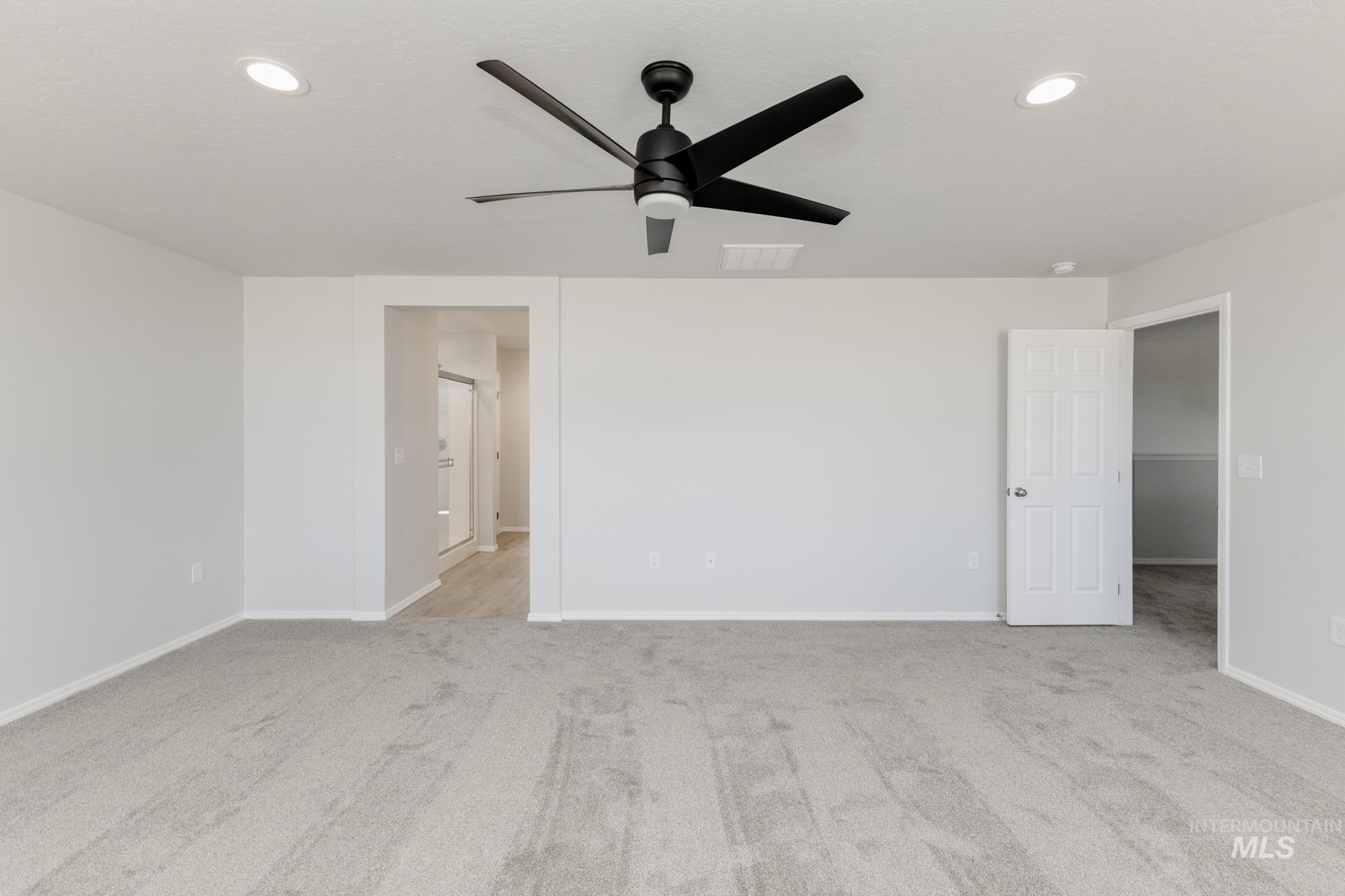 7394 E Shields Dr Property Photo 20