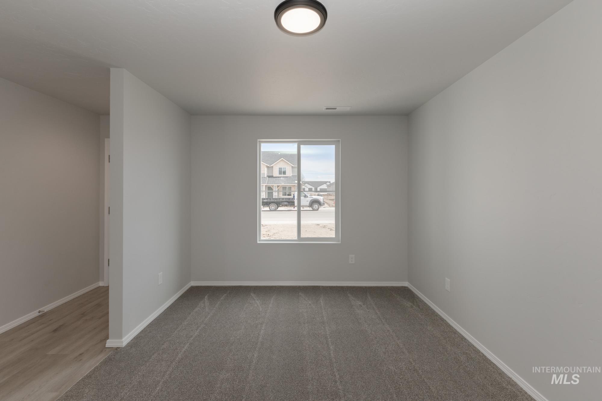 311 Chalcedony Ave Property Photo 12