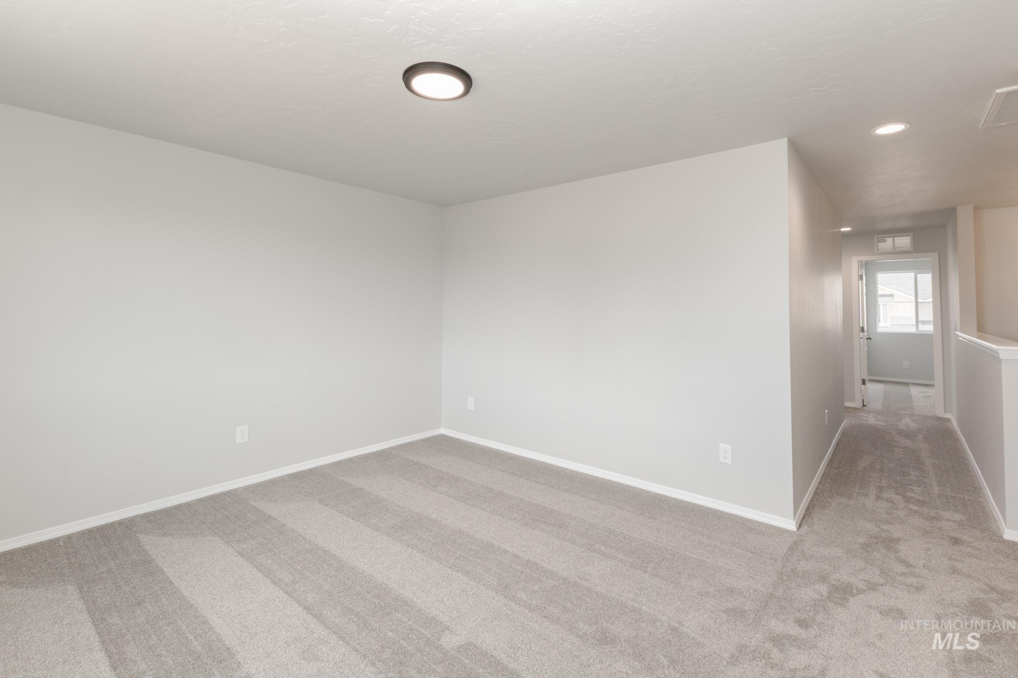 311 Chalcedony Ave Property Photo 16
