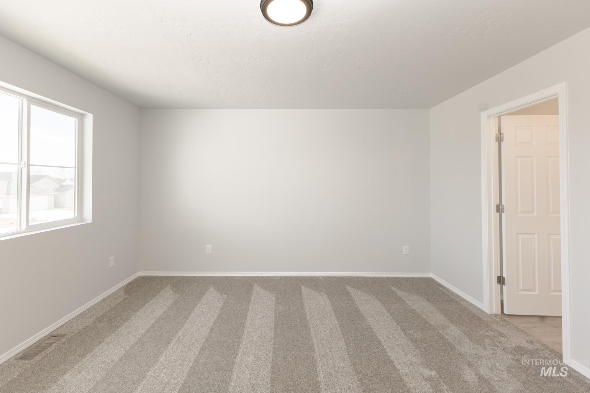 311 Chalcedony Ave Property Photo 23