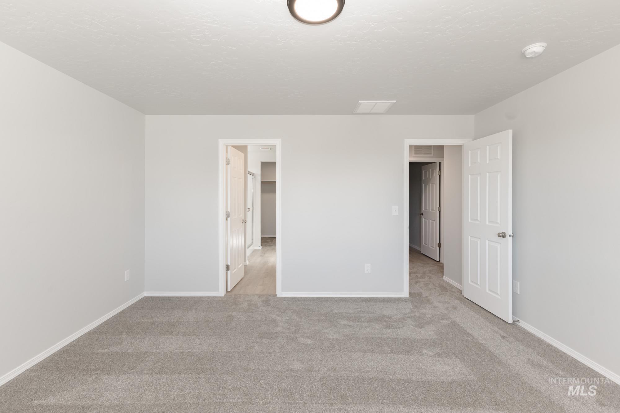 311 Chalcedony Ave Property Photo 24