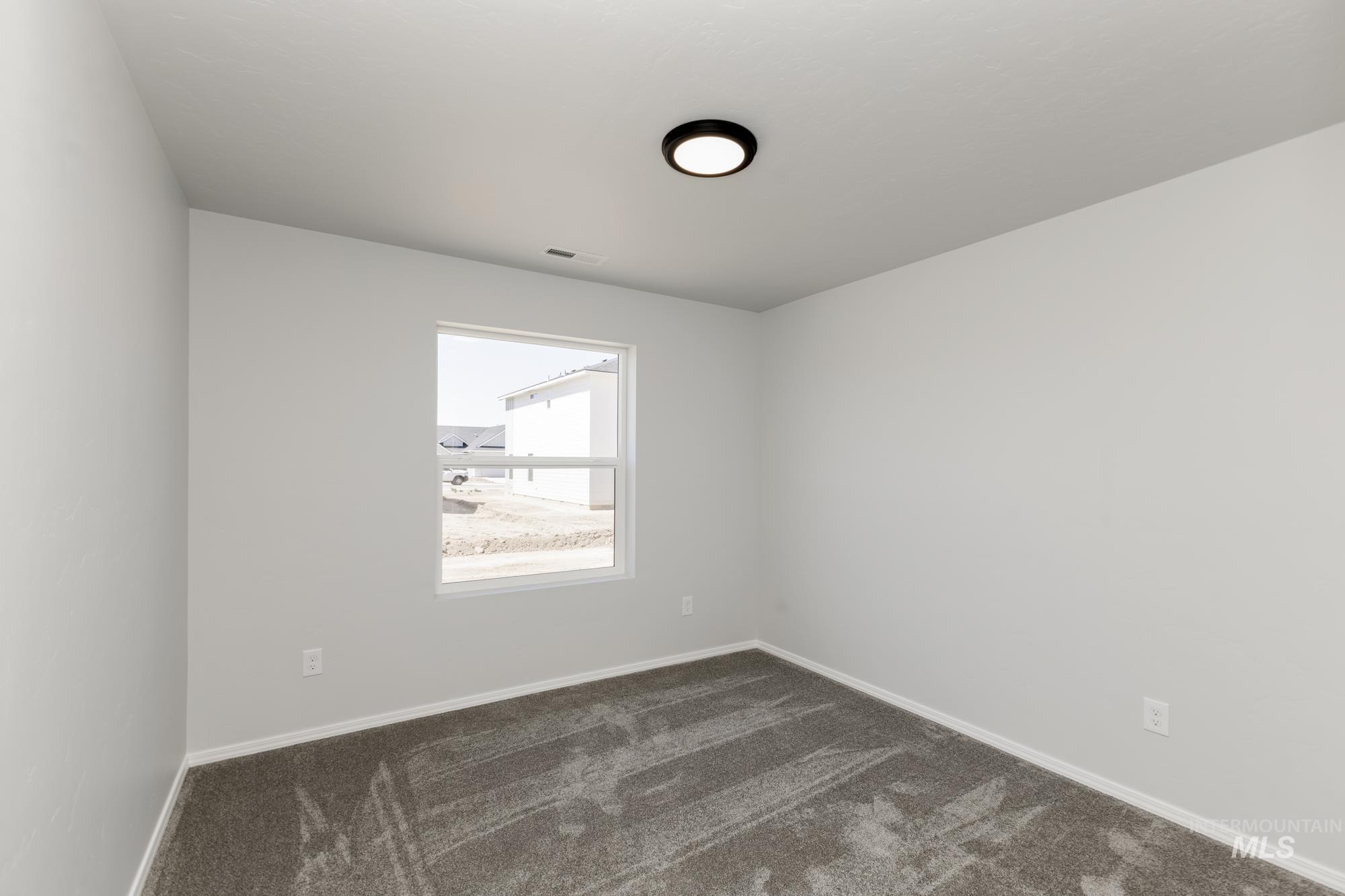 121 Goldstone Ave Property Photo 14