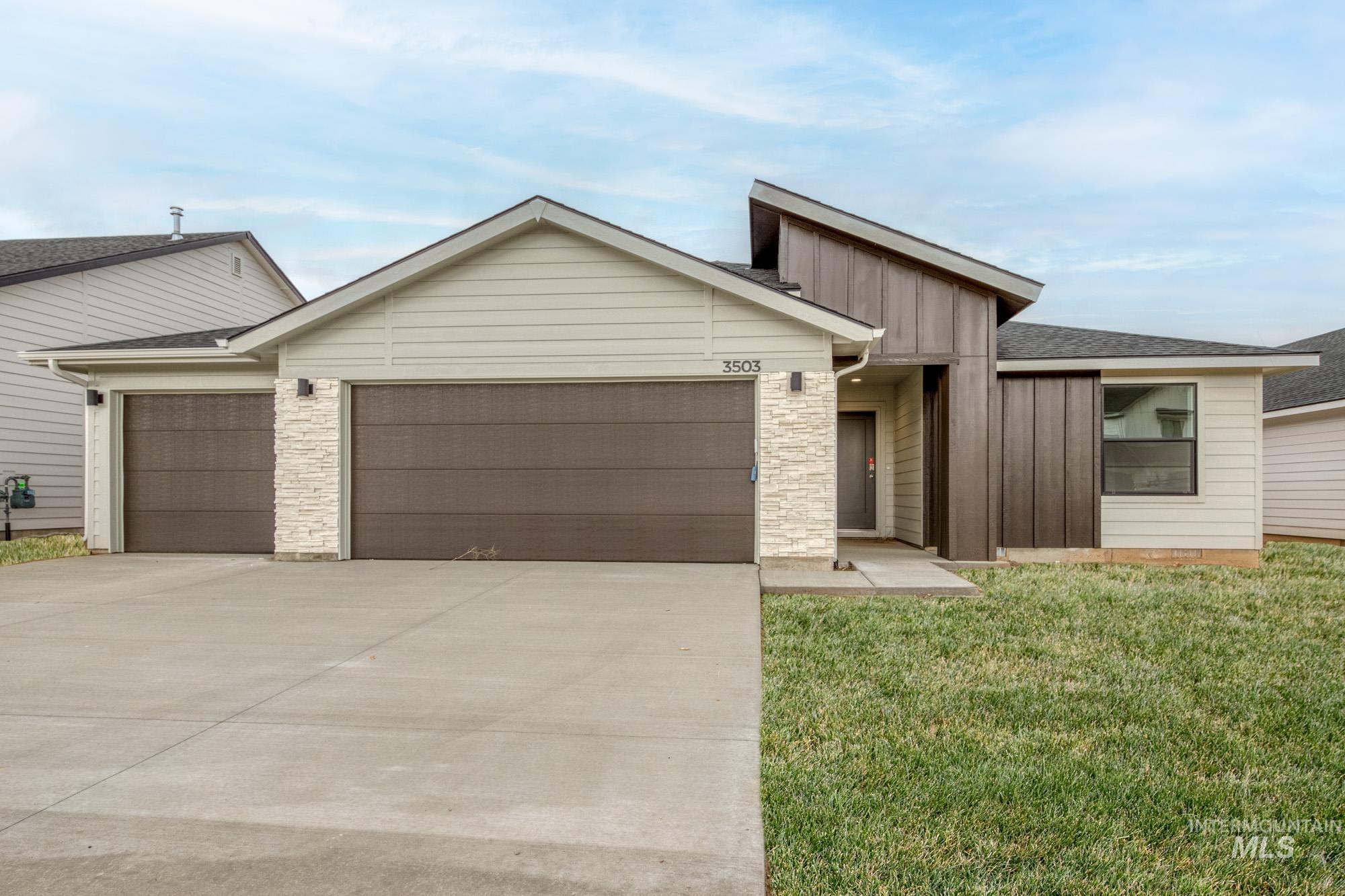 3503 W Morere Dr Property Photo