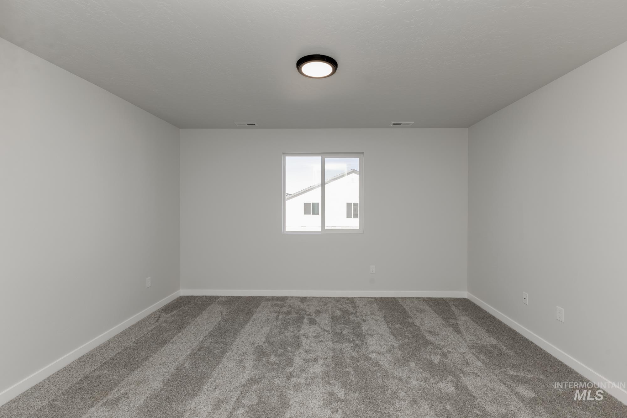 5525 S Lokie Ave Property Photo 12