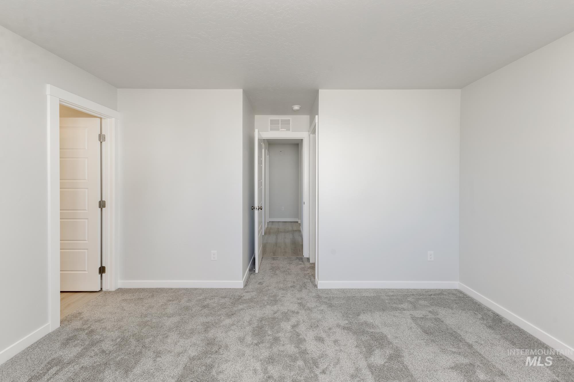 5525 S Lokie Ave Property Photo 13