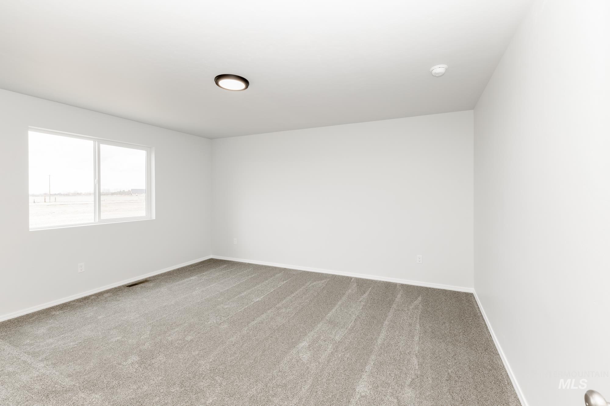 247 N Coltsfoot Ave Property Photo 22