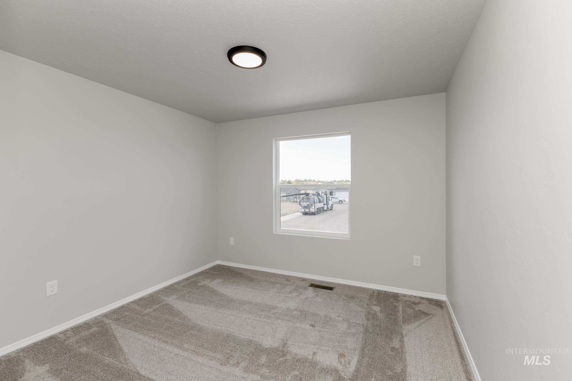16846 Dunning Way Property Photo 20