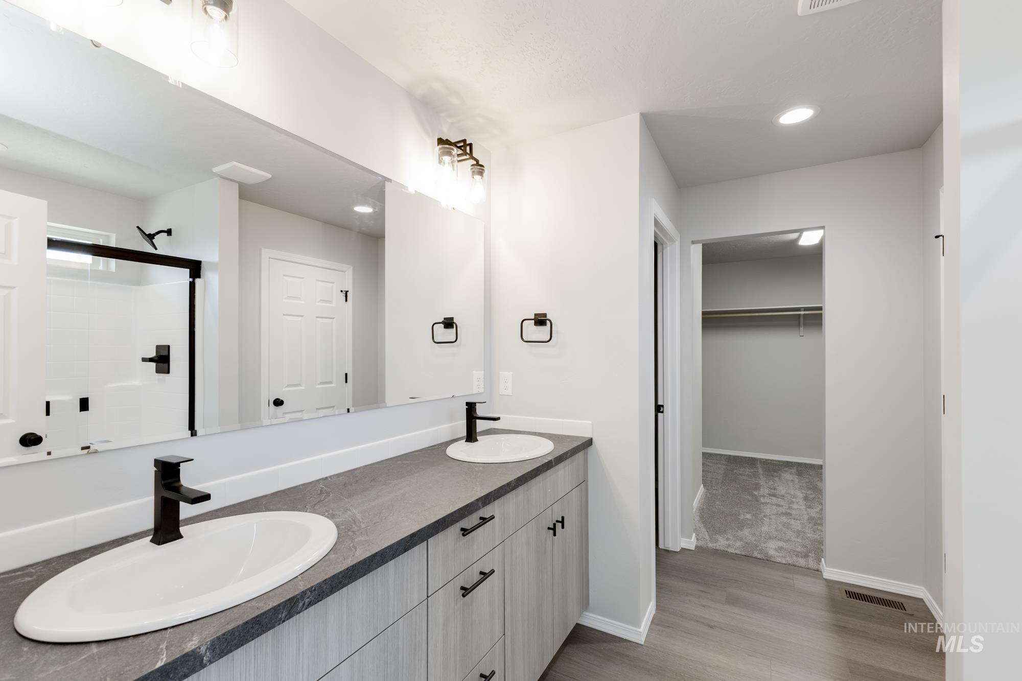 16846 Dunning Way Property Photo 27