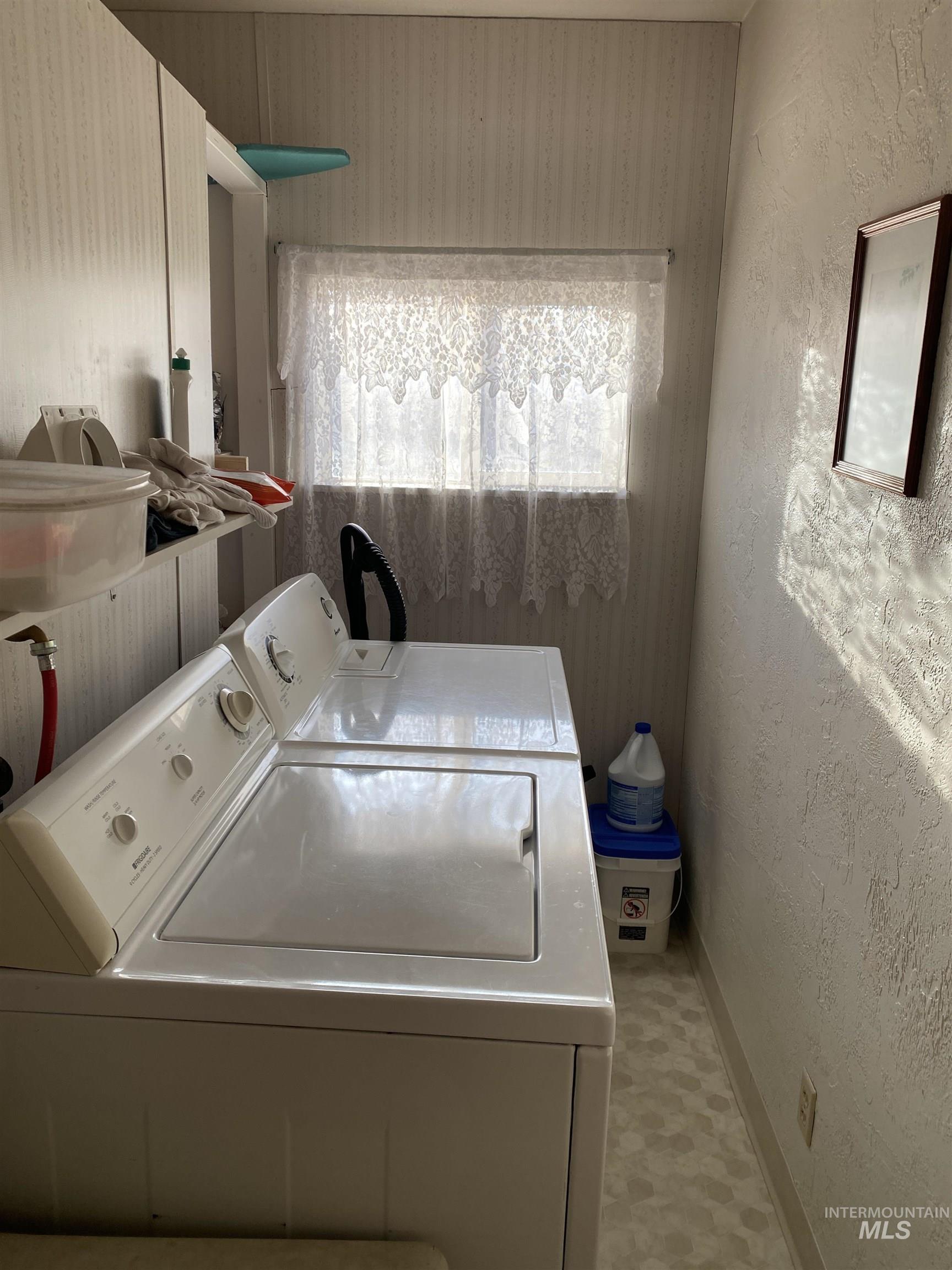 1114 University St Property Photo 25