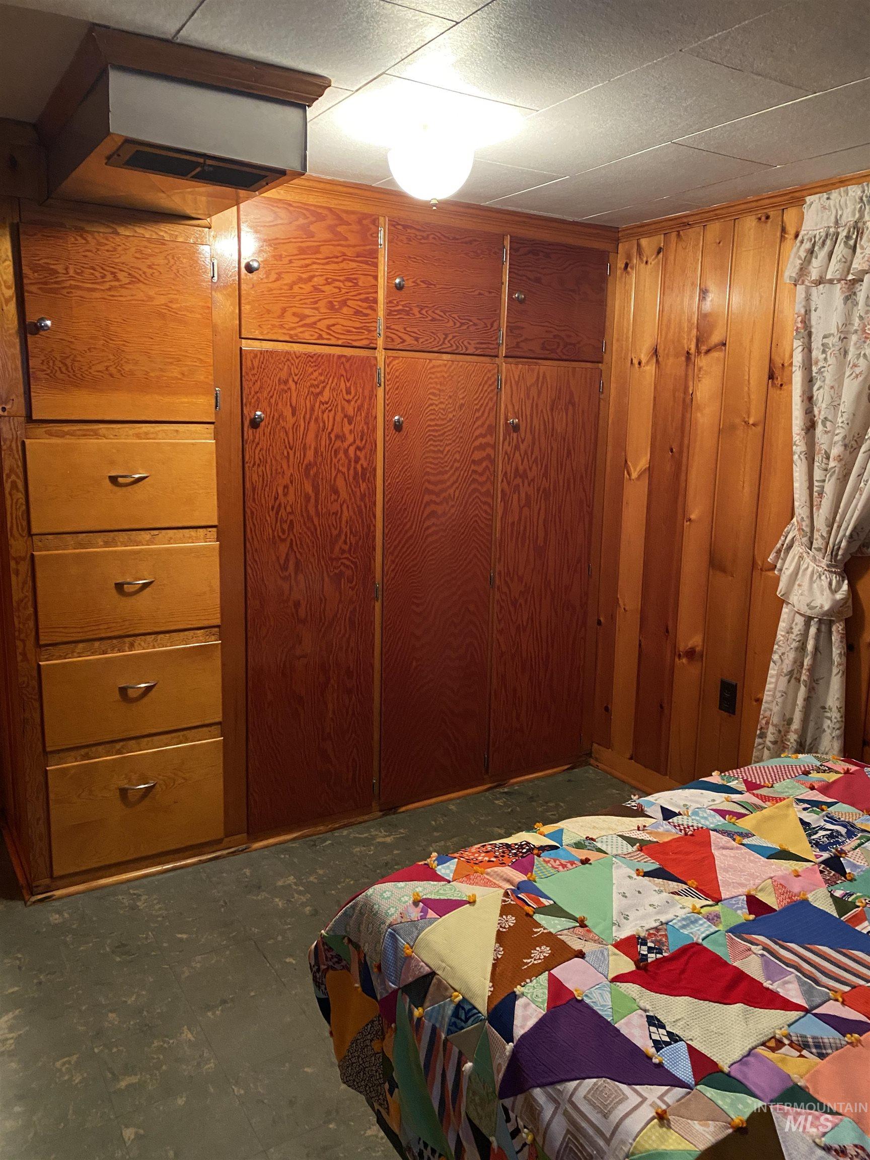 1114 University St Property Photo 27
