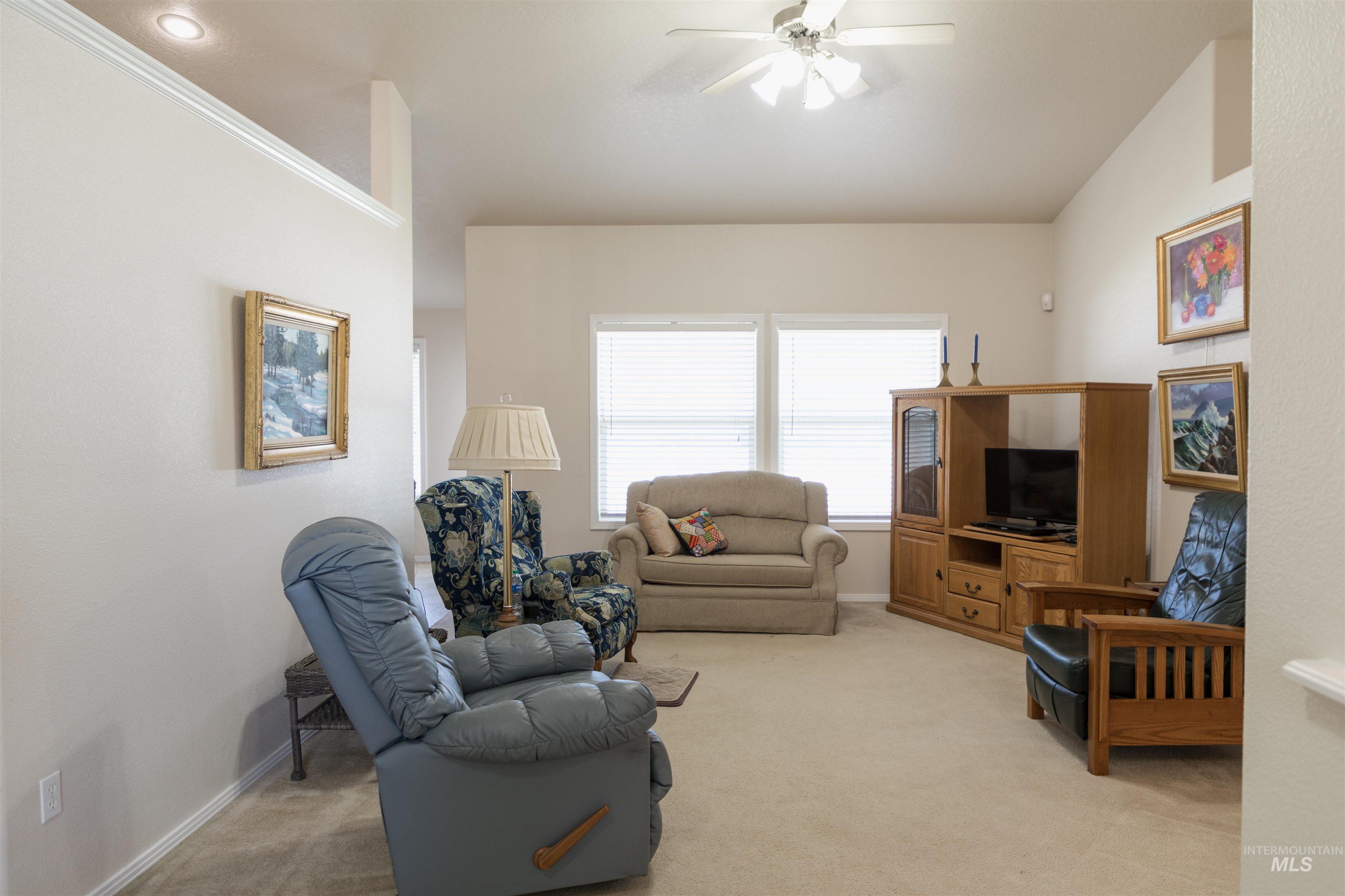1003 Partridge St Property Photo 3