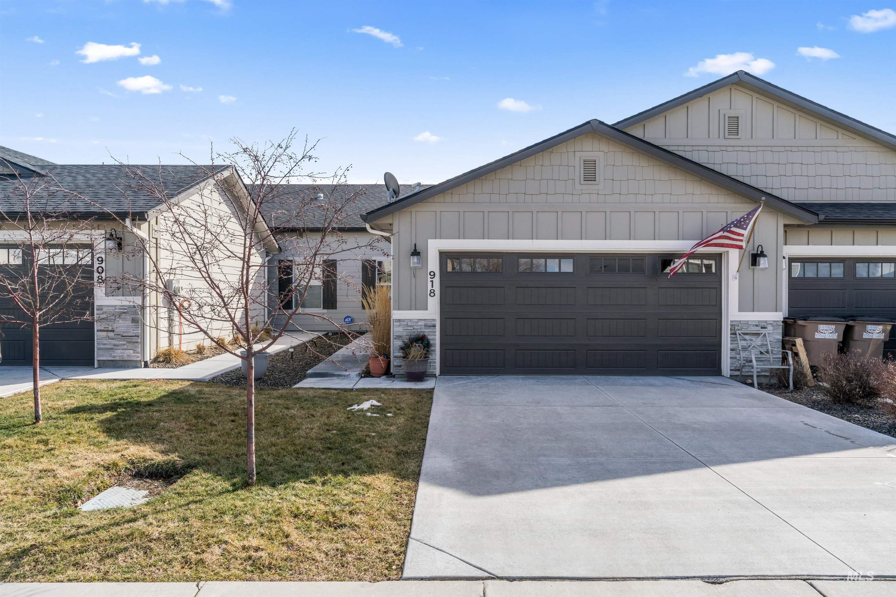 918 S Beaver Creek Way Property Photo