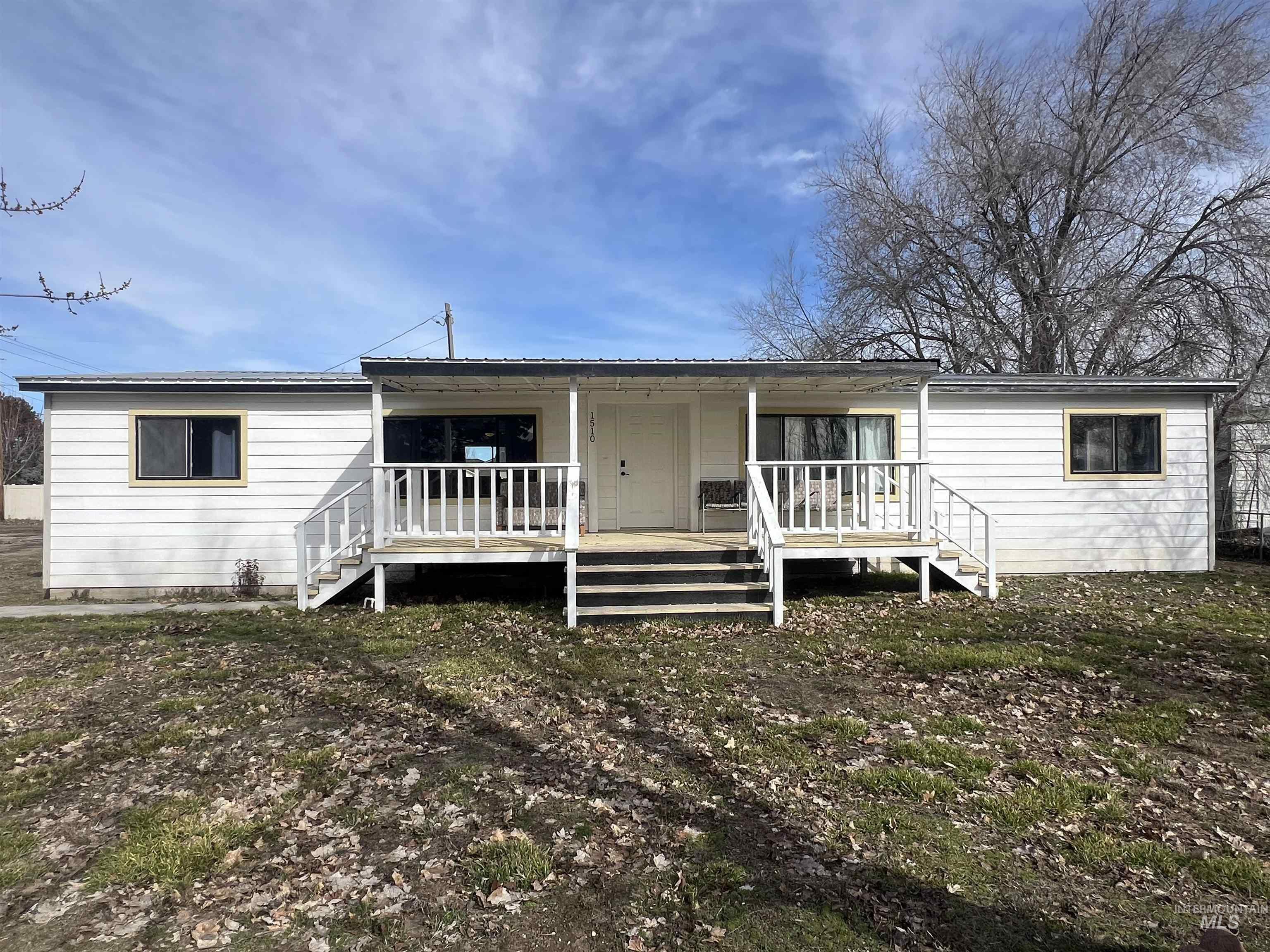 White Birch Estates Real Estate Listings Main Image