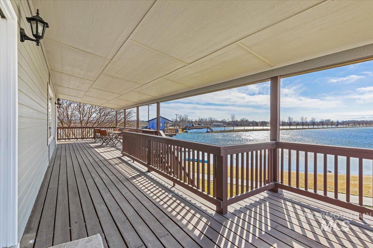 21600 Look Ln Property Photo 17