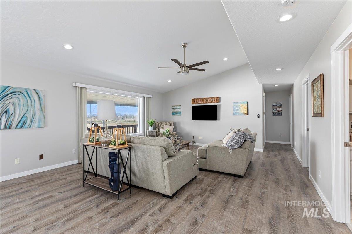 21600 Look Ln Property Photo 18