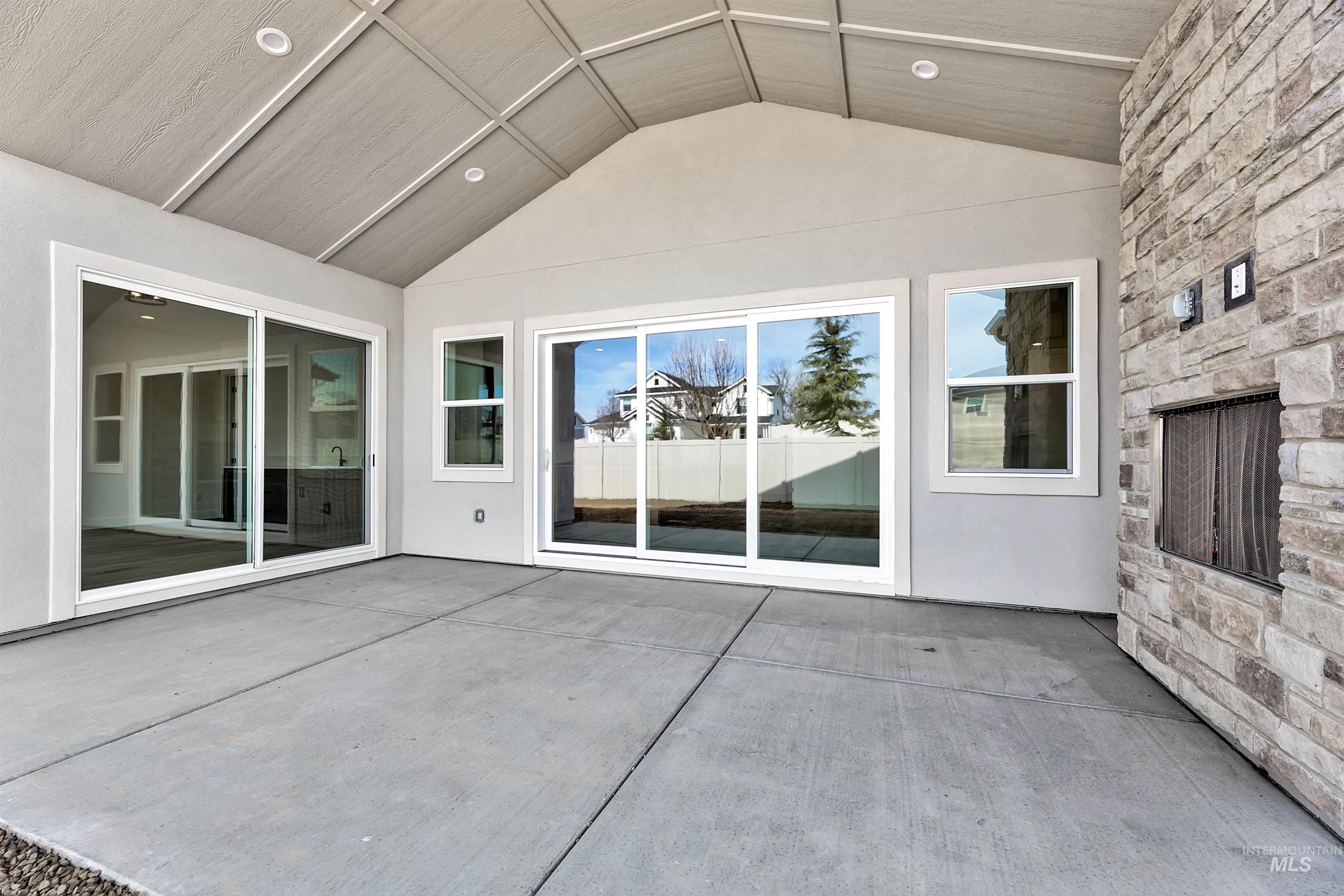 12529 S Lenora Pl Property Photo 27