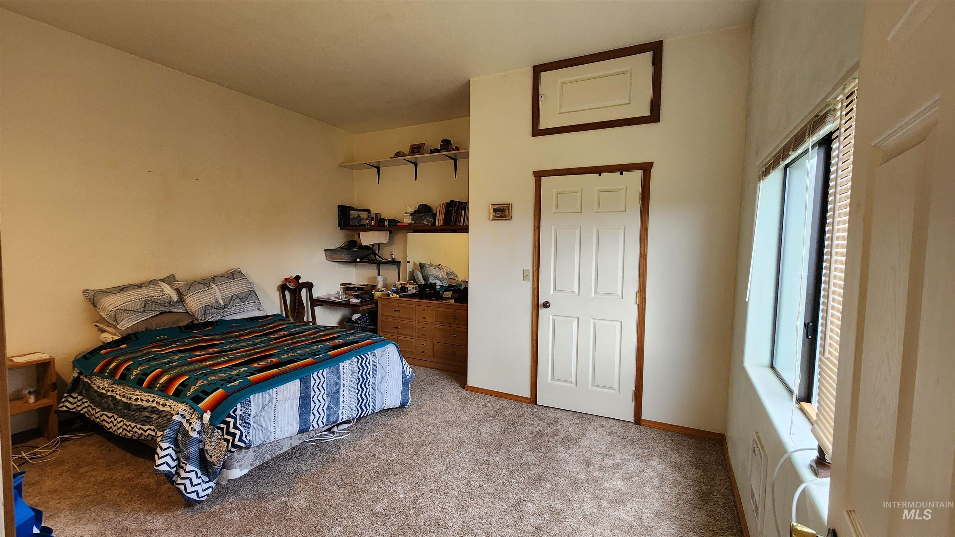 802 Evans Rd Property Photo 15
