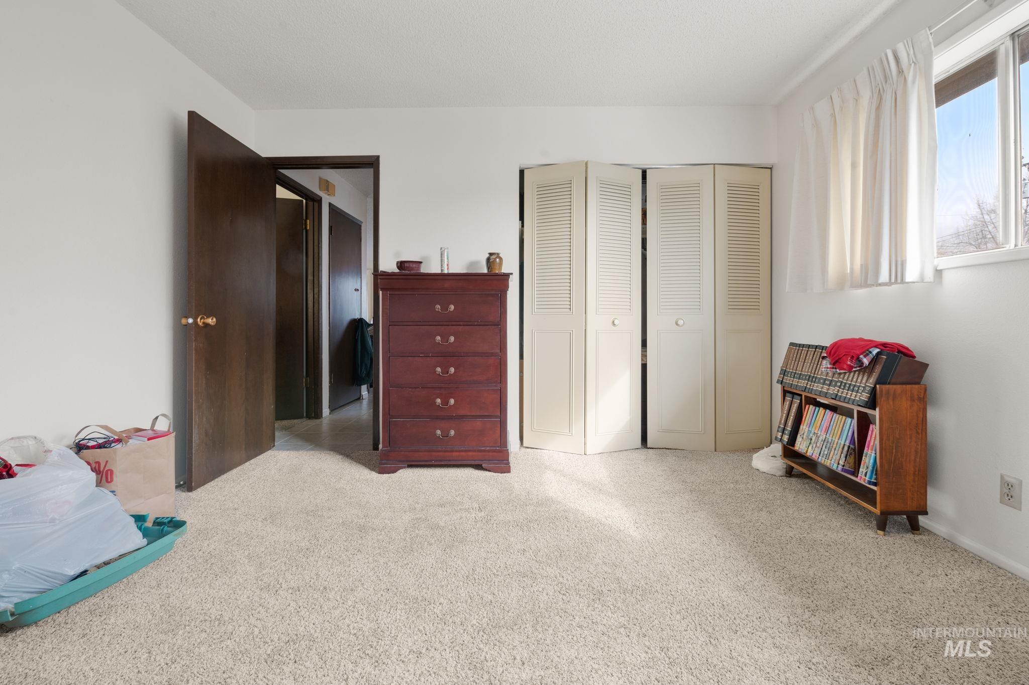 1019 8th Street Property Photo 5