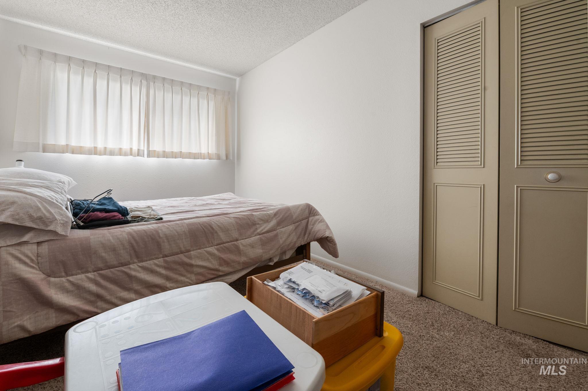 1019 8th Street Property Photo 8