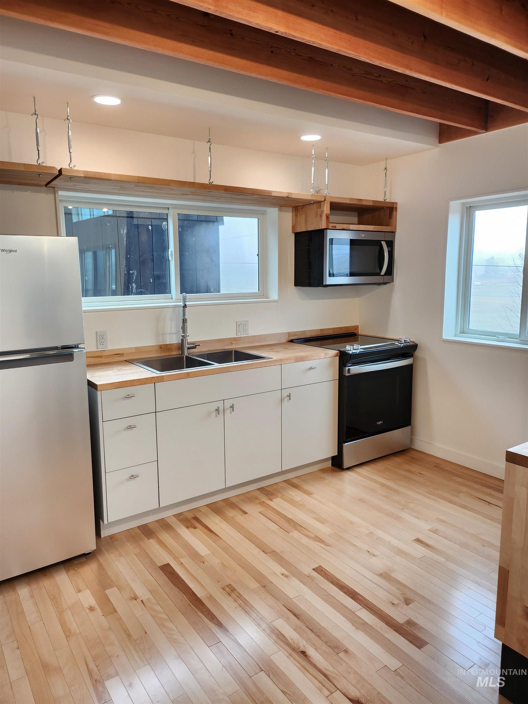 430 E Palouse River Dr. Property Photo 14