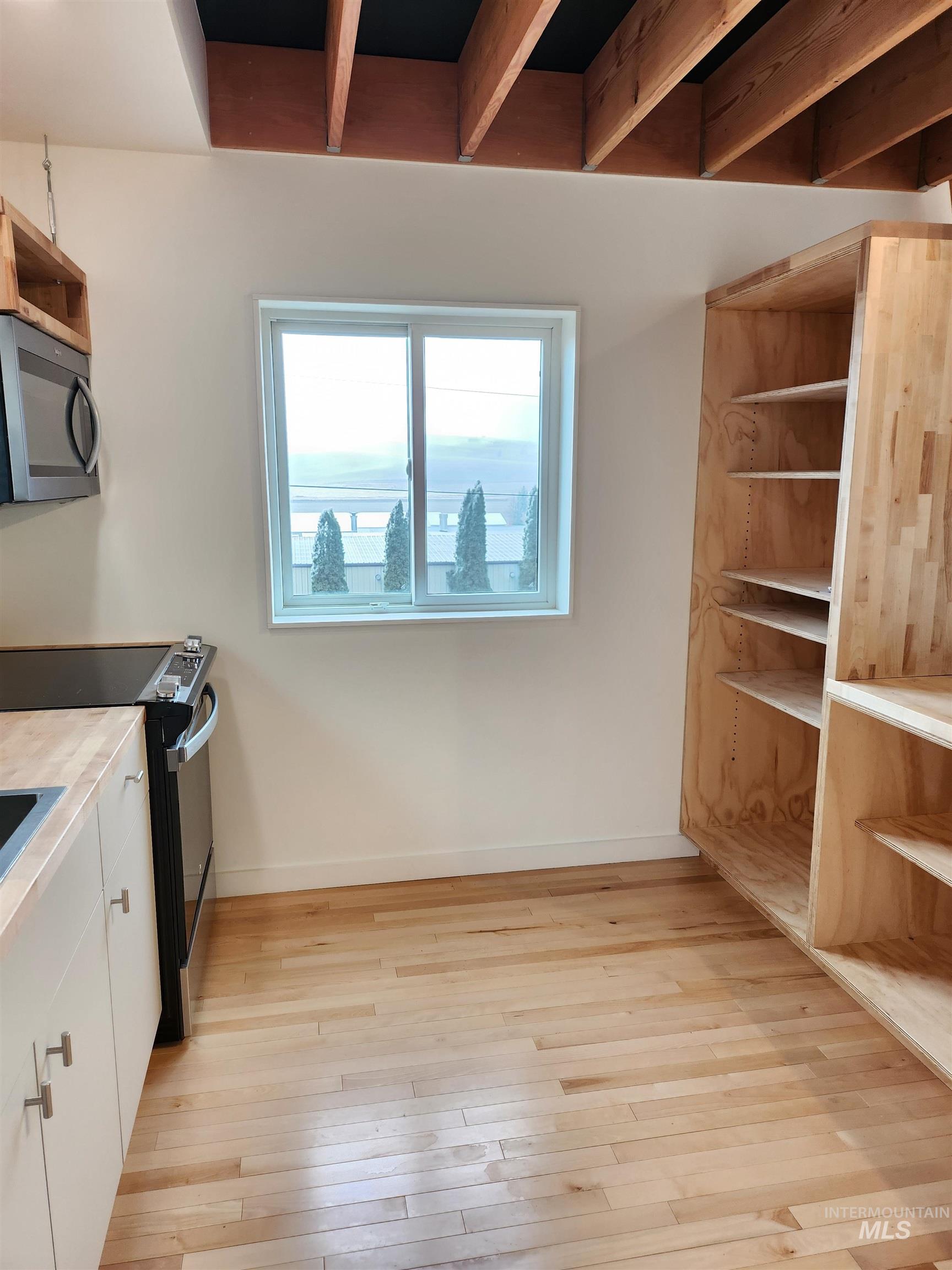430 E Palouse River Dr. Property Photo 15