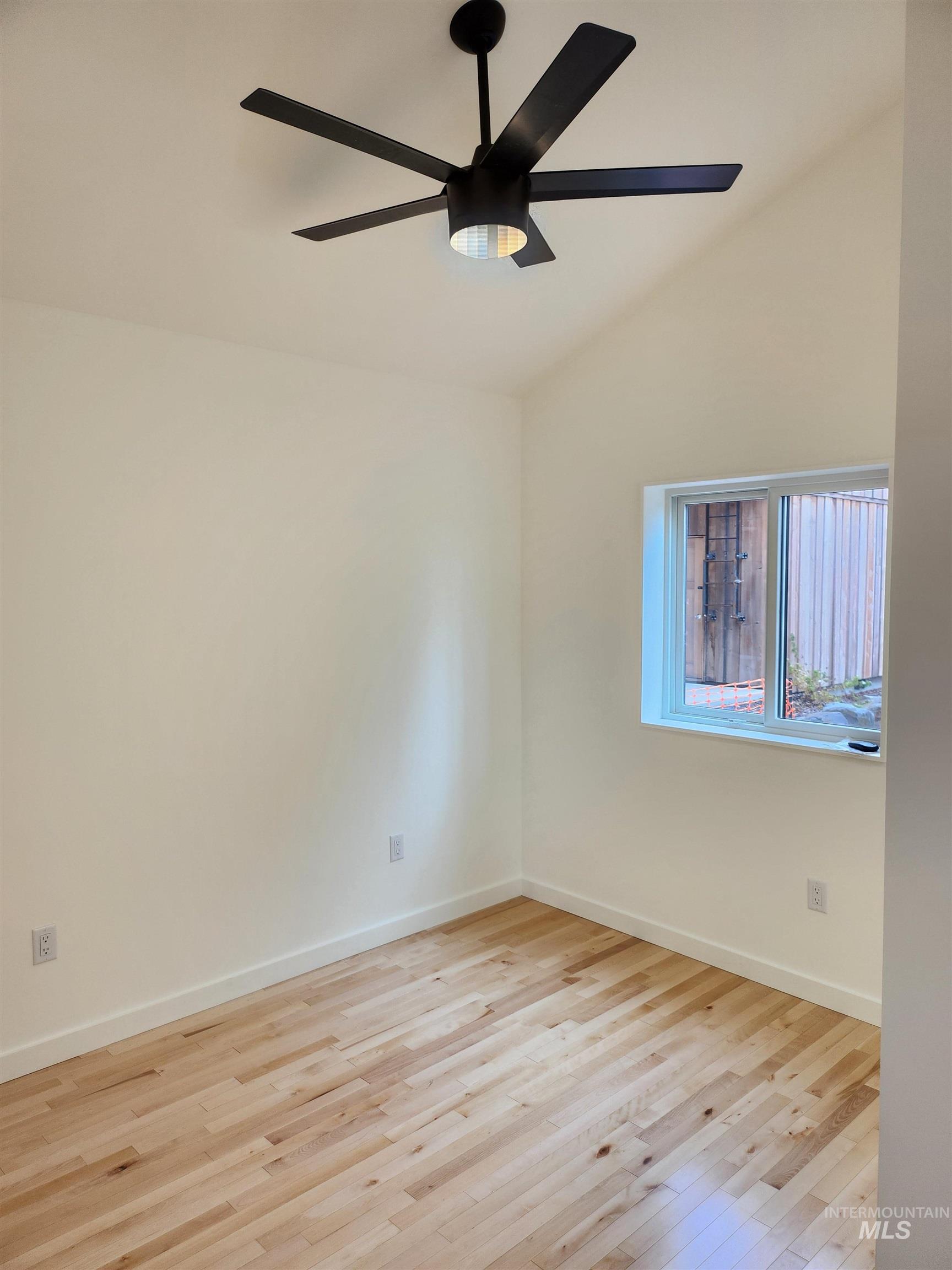 430 E Palouse River Dr. Property Photo 16